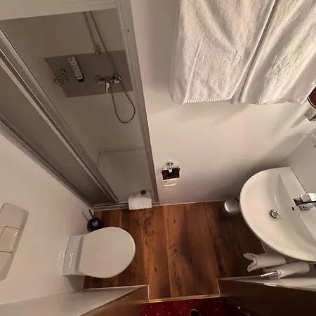 Hotel Wildauers Ansitz Haidenhof Stay & Sleep Lienz